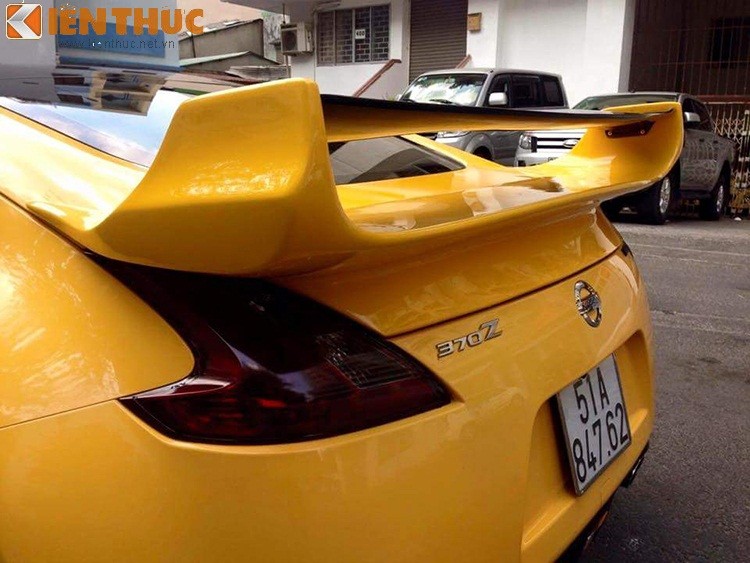 Sieu xe duong pho Nissan 370Z 